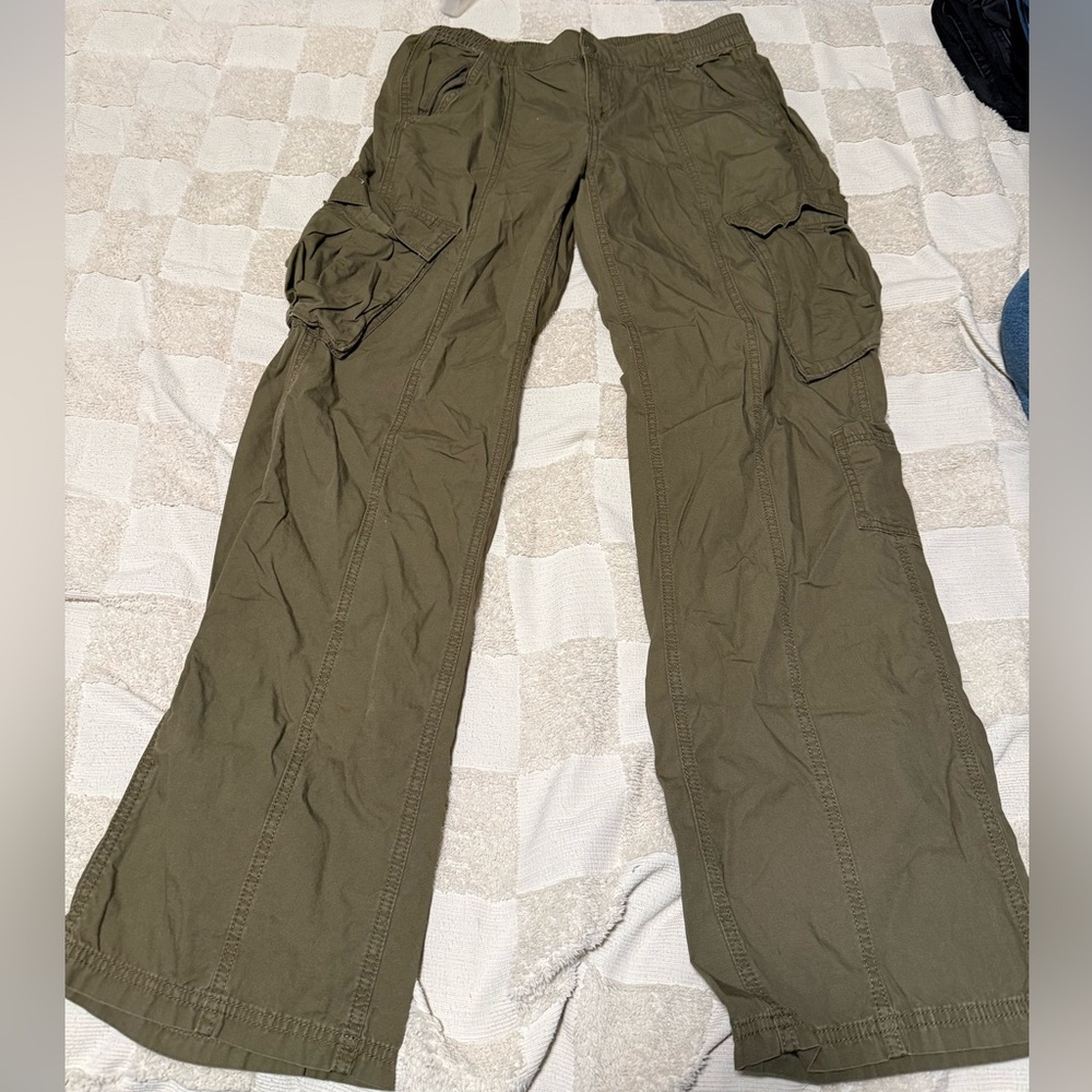 Women's Olive Cargo Pants